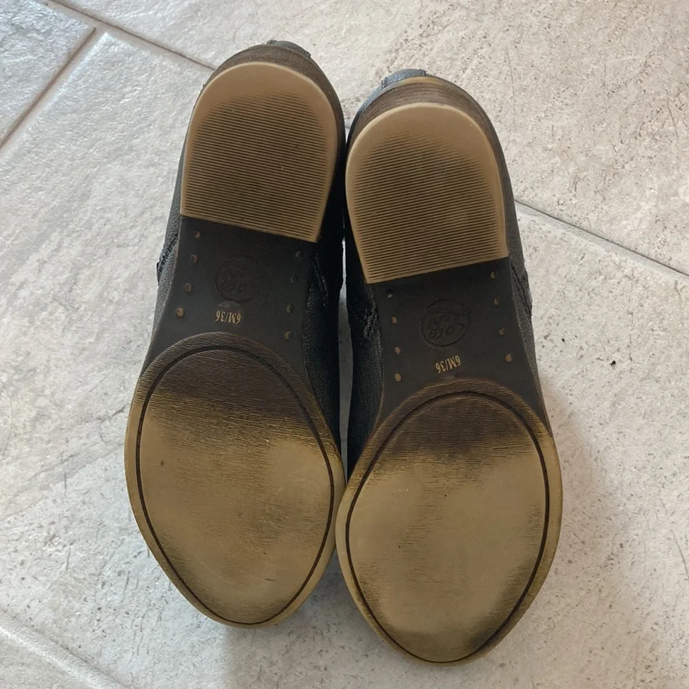 Lucky Brand Black Leather Ankle Booties